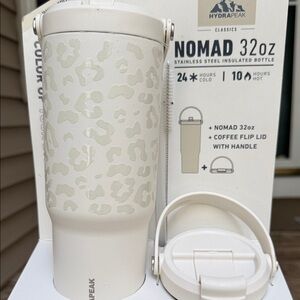 Hydrapeak White Leopard Print Insulated Bottle